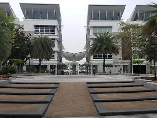 The Hb Hotel Shah Alam contacts
